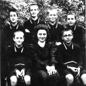 Chiara Lubich with her primary school students