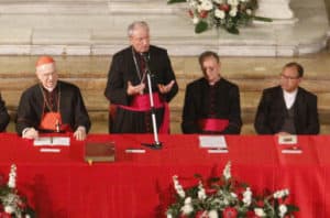Bishop Raffaello Martinelli during different moments of the closing of the diocesan phase of Chiara Lubich's Cause of Beatification. Voce 