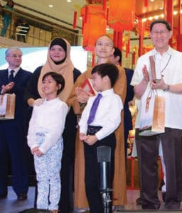 Representatives of different religions together with Cardinal Tagle at an interreligious meeting